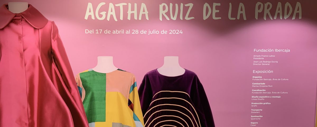 Exposición de Agatha Ruiz de la Prada en el Patio de la Infanta (foto de Alfonso Estrada)