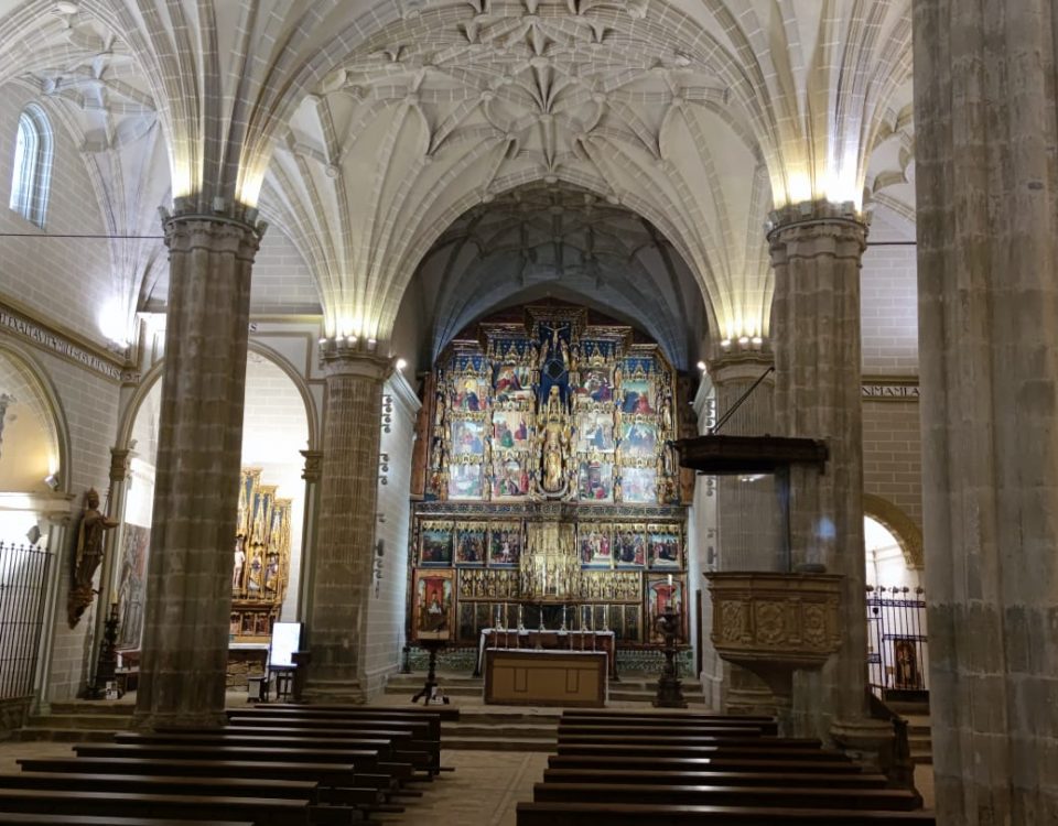 Interior de la Colegiata de Bolea